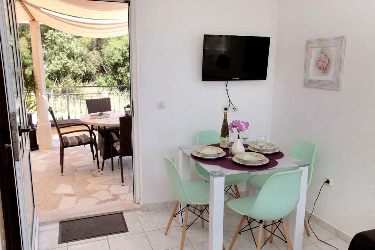 Apartments Viki Trogir Exterior foto